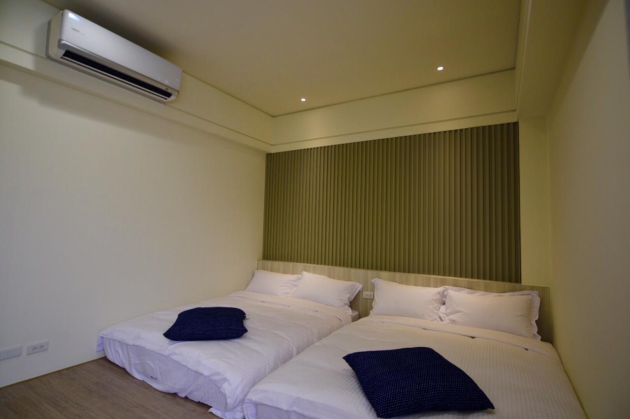 Sakagami Hotel Tainan Bagian luar foto