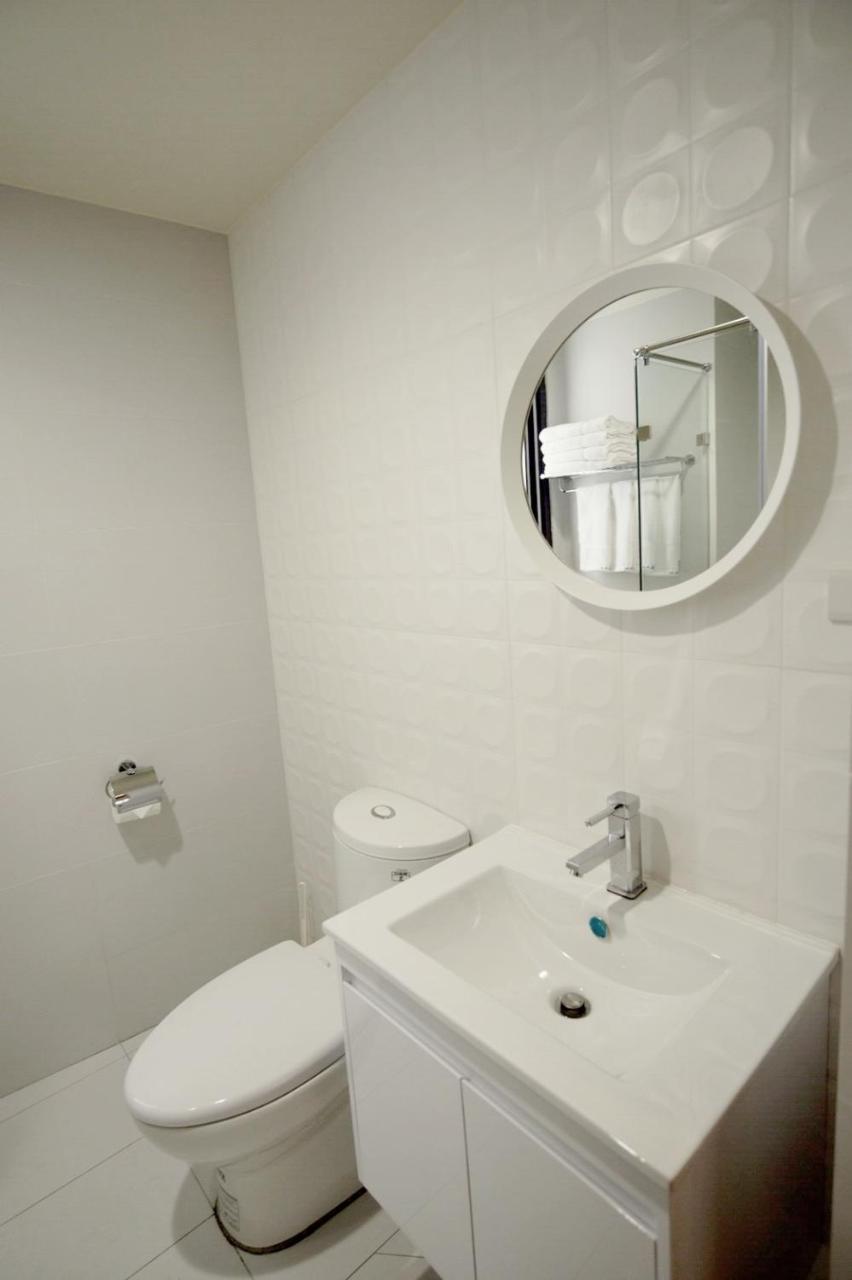 Sakagami Hotel Tainan Bagian luar foto